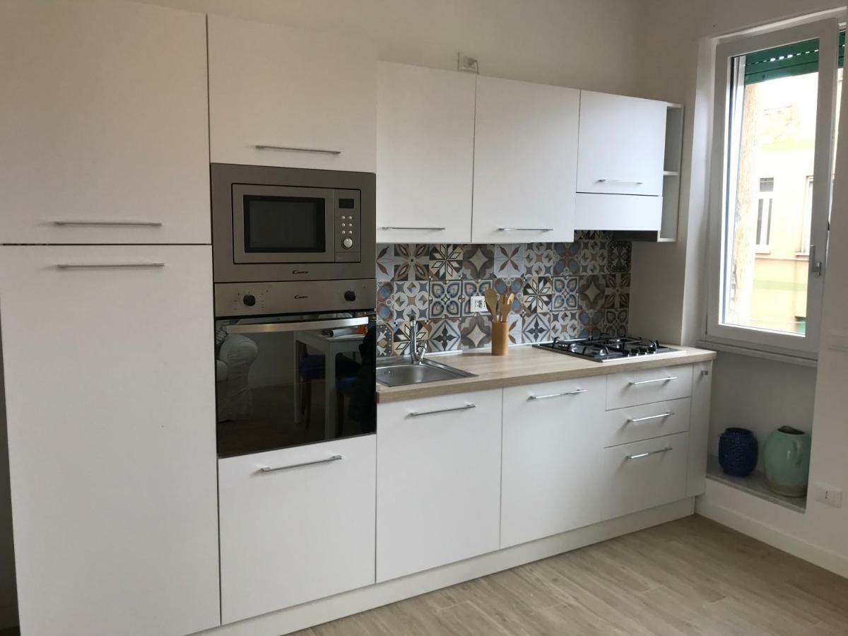 Apartamento Rome On The Beach Lido di Ostia Exterior foto