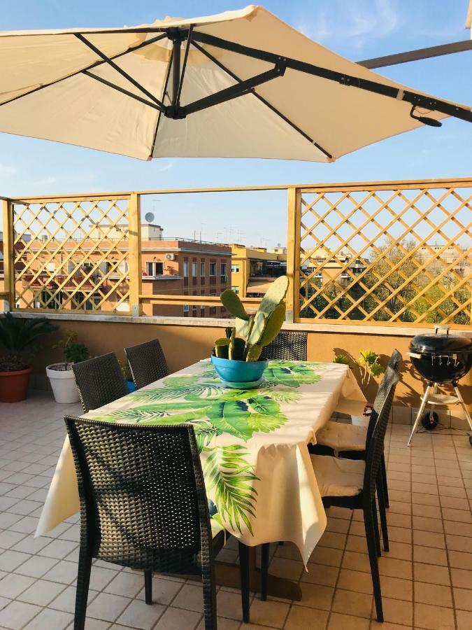 Apartamento Rome On The Beach Lido di Ostia Exterior foto